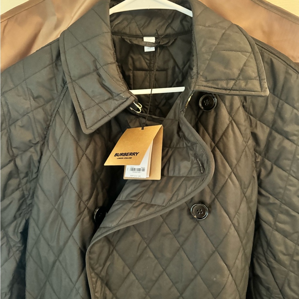 NWT Burberry quilted jacket, Women’s XL